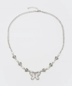 Minga London Clothing Mythical Butterfly Pearl Necklace